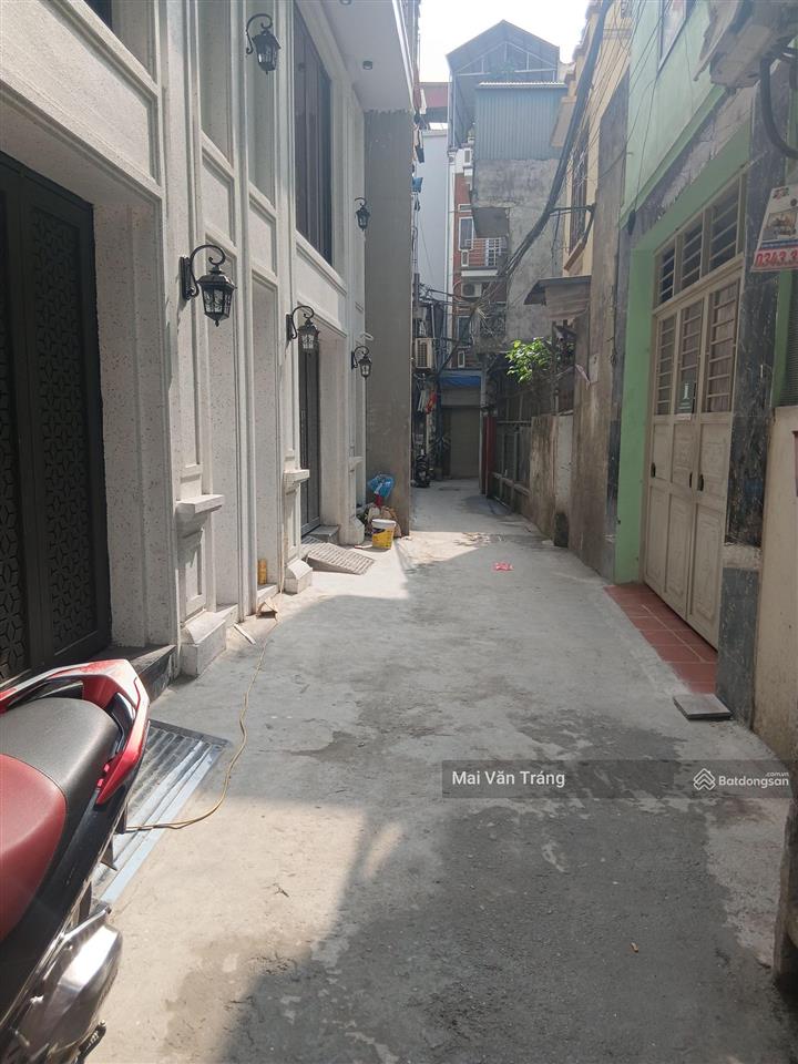 Hơn 9 tỷ! bán nhà mễ trì từ liêm, ô tô 5 tạ đỗ cửa, dân xây 42m x 4t, sổ đẹp hoa hậu
