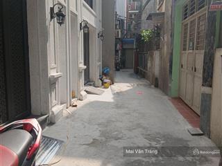 Hơn 9 tỷ! bán nhà mễ trì từ liêm, ô tô 5 tạ đỗ cửa, dân xây 42m x 4t, sổ đẹp hoa hậu