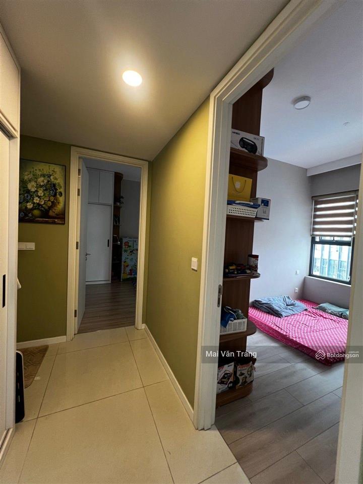 Chính chủ bán gấp chung cư xuân la tây hồ mặt phố võ chí công 60m202 ngủ full nội thất 5.2 tỷ