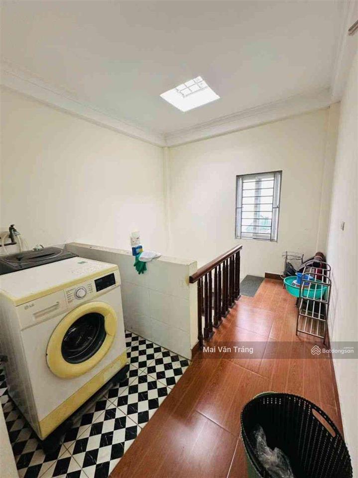Bán nhà phú đô từ liêm, 30m ra ô tô cạnh bãi xe, 50m ra mặt phố lê quang đạo  35mx5t  nhỉnh 7 tỷ