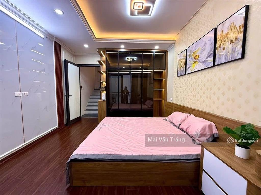 Chỉ 7,95 tỷ bán nhà 41m2x5t dân xây 2 thoáng ô chờ thang máy 30m ra mặt phố phú đô ô tô tránh