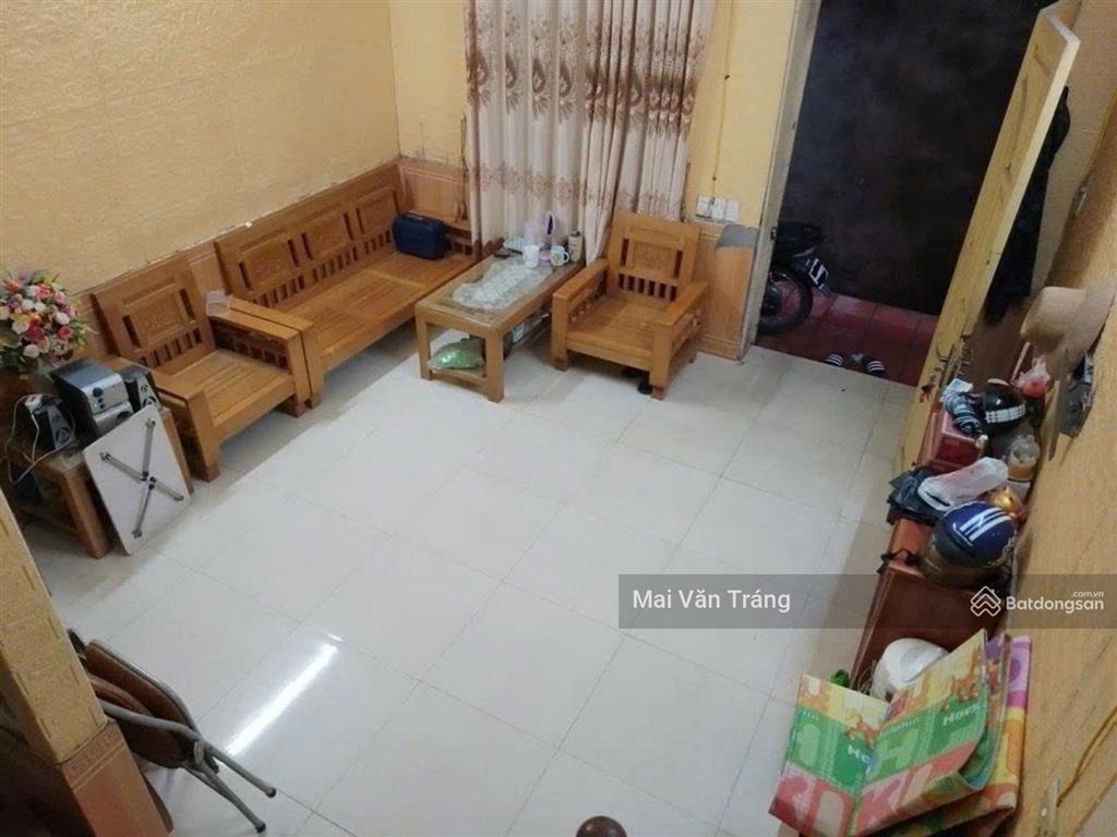 Chỉ 5.5 tỷ bán nhà hồ tùng mậu  cầu giấy  ngõ nông rộng, 70m ra mặt phố  30m2 x 2 tầng