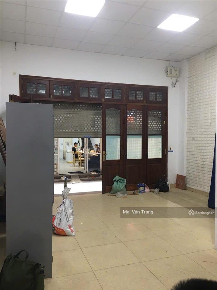 Cho thuê nhà 45m2x5t tại mạc thái tổ cầu giấy  ô tô đỗ cửa  10m ra mặt phố  vừa ở vừa làm vp