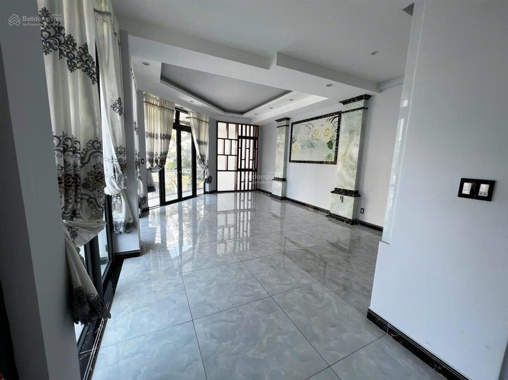 Căn góc 2 mặt tiền dòng tiền khủng tại kđt vạn phúc, thủ đức