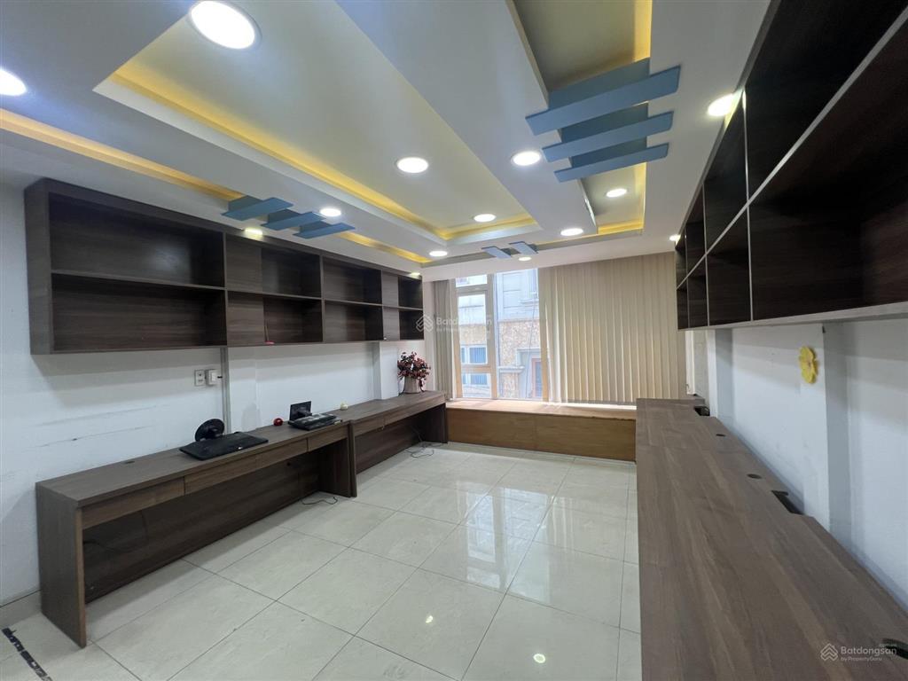 Siêu phẩm 6 tầng thang máy xịn sát phạm văn đồng, dòng tiền ngon 13,5 tỷ chốt ngay