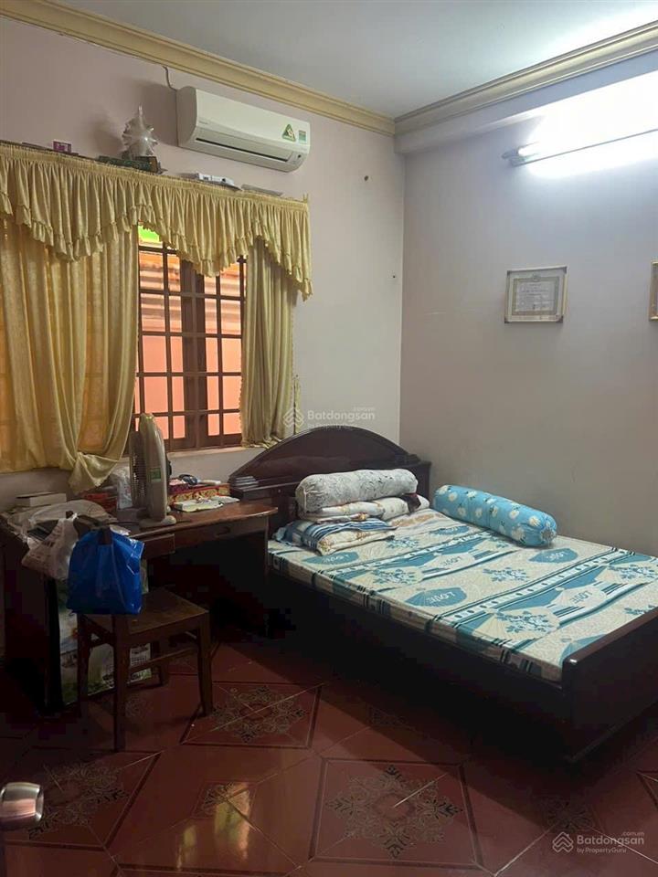 Chủ cần tiền giải quyết công việc bán nhanh biệt thự tâm huyết 210m2 góc hai mặt tiền quận 9