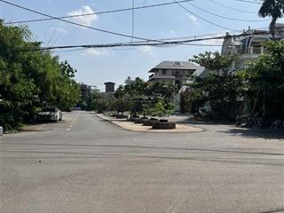 Bán đất biệt thự 200m2 giá chỉ 15 tỷ đường 27 khu bên sông hiệp bình chánh câch sông chỉ 100m