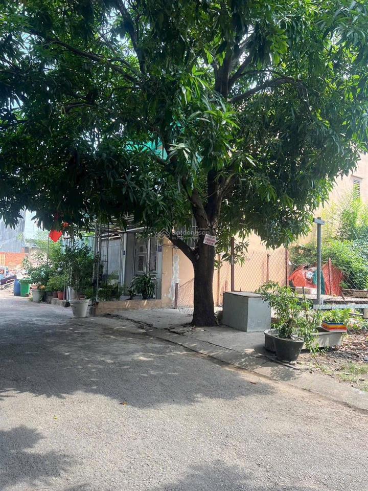 Bán đất biệt thự 200m2 giá chỉ 15 tỷ đường 27 khu bên sông hiệp bình chánh câch sông chỉ 100m