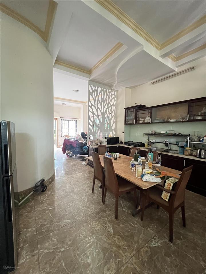 Giảm ngay 1 tỷ biệt thự 4 tầng nguyễn duy trinh quận 9, sát cầu xây dựng ngay kdc bách khoa 505m2