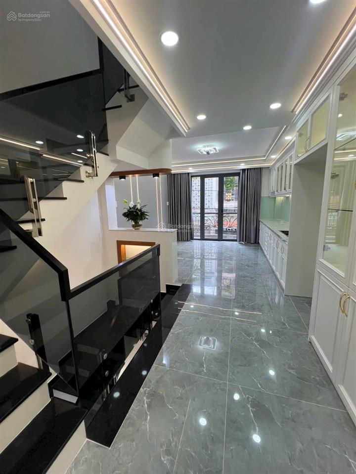 An cư đẳng cấp cạnh vạn phúc city nhà mới 5 tầng, giá chỉ 8,7 tỷ