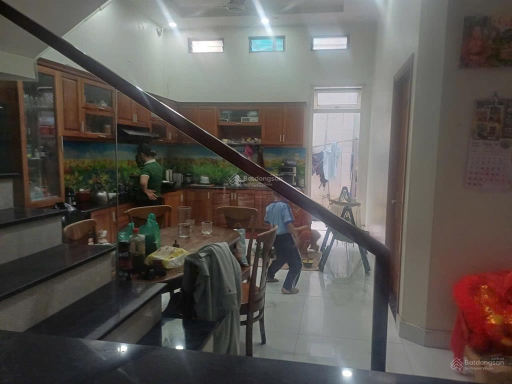 Chủ cần tiền bán gấp! mặt tiền kinh doanh 3 tầng tam bình thủ đức 175m2