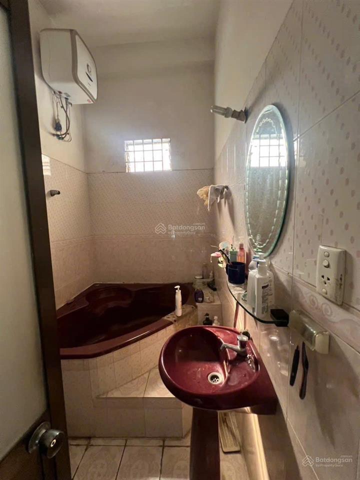 Biệt thự giá chỉ bằng lô đất, chủ giảm ngay 1 tỷ bán nhanh biệt thự hiệp bình chánh 129m2