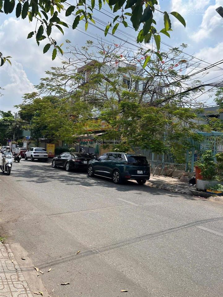 Hàng hiếm đường 10 khu bên sông hiệp bình chánh 220m² ngang 11m, đang có dòng tiền 20 triệu/tháng