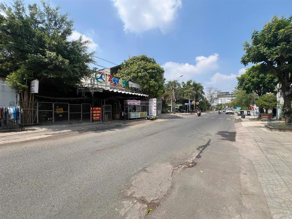 Hàng hiếm đường 10 khu bên sông hiệp bình chánh 220m² ngang 11m, đang có dòng tiền 20 triệu/tháng