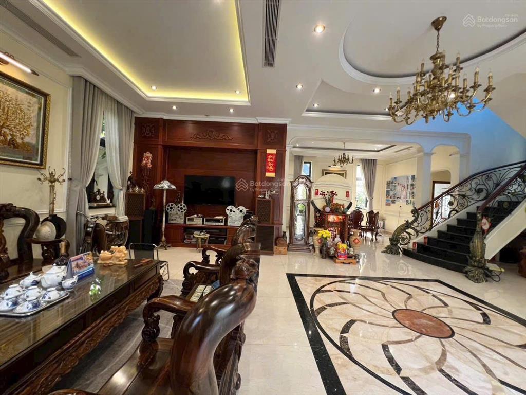 Giảm sâu 8 tỷ | biệt thự vip ven sông hiệp bình chánh 63 tỷ chỉ còn 55 tỷ 510m2