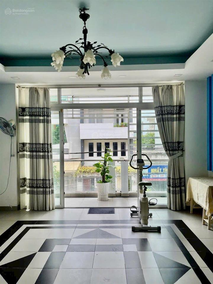 Hàng khu bên sông 90m2, 4 tầng gần gigamall, khu bên sông hbc thủ đức 13.9 tỷ tl