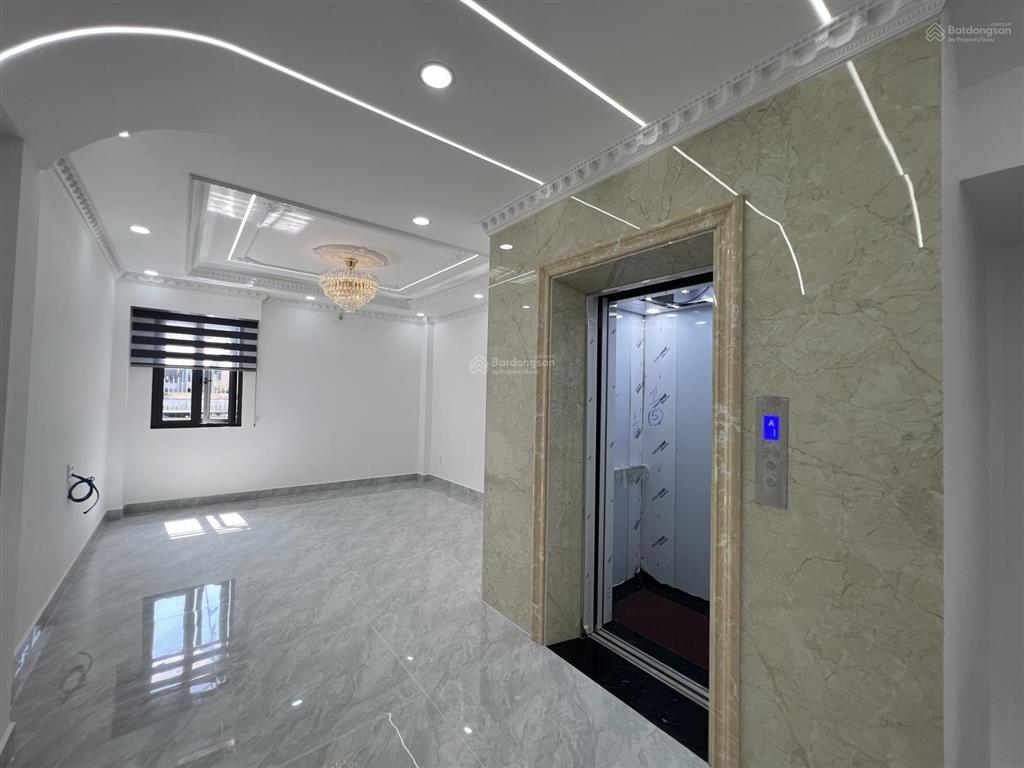 Cg siêu phẩm nhà xây mới 5 tầng có thang máy | đối diện kđt vạn phúc