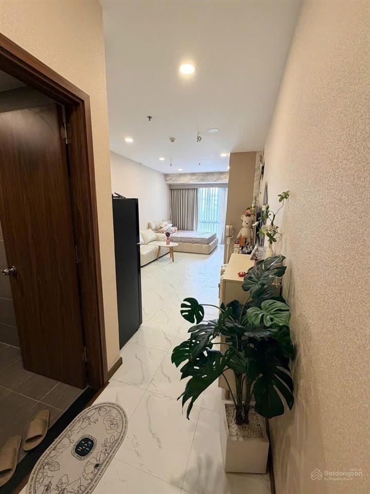 Cần bán nhanh căn studio chung cư pegasuite 1 35m2 giá 2,450 tỷ 0888 333 *** e công