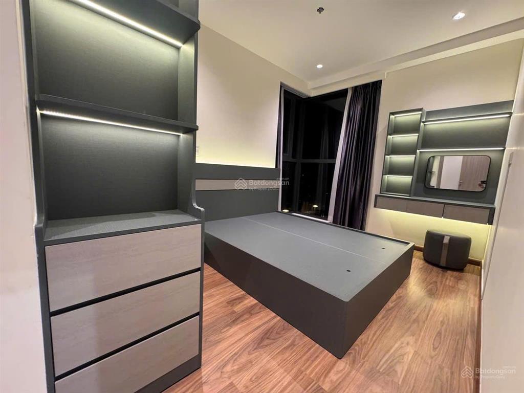 Bán nhanh căn hộ 71m2 căn góc 2pn 2wc full nội thất giá 4,8 tỷ, nhận nhà ở ngay  0888 333 ***