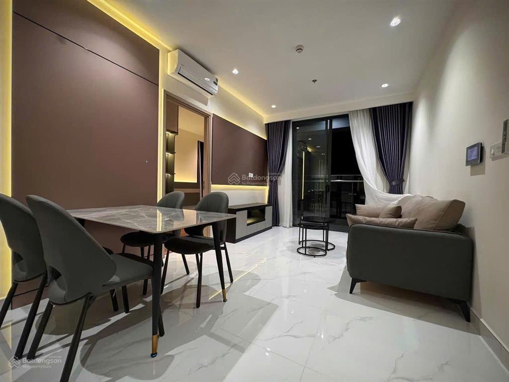 Bán nhanh căn hộ 71m2 căn góc 2pn 2wc full nội thất giá 4,8 tỷ, nhận nhà ở ngay  0888 333 ***