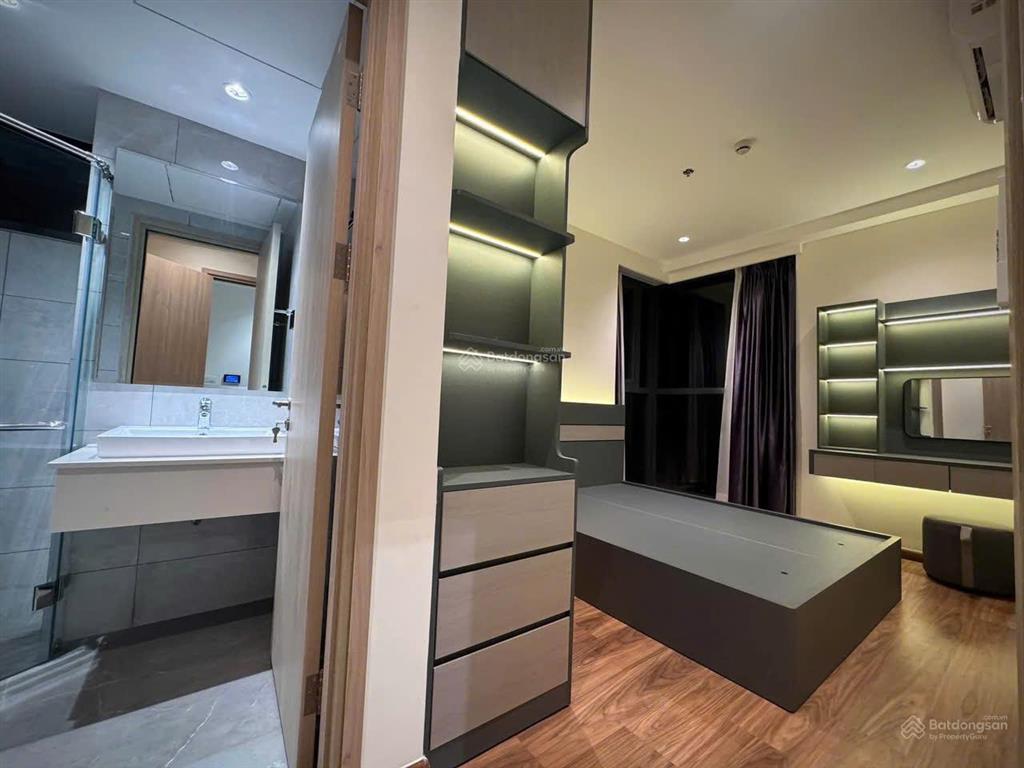 Bán nhanh căn hộ 71m2 căn góc 2pn 2wc full nội thất giá 4,8 tỷ, nhận nhà ở ngay  0888 333 ***