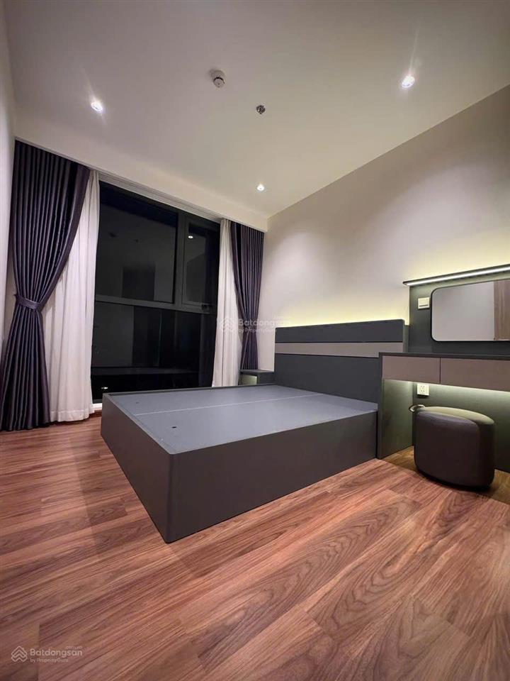 Bán nhanh căn hộ 71m2 căn góc 2pn 2wc full nội thất giá 4,8 tỷ, nhận nhà ở ngay  0888 333 ***
