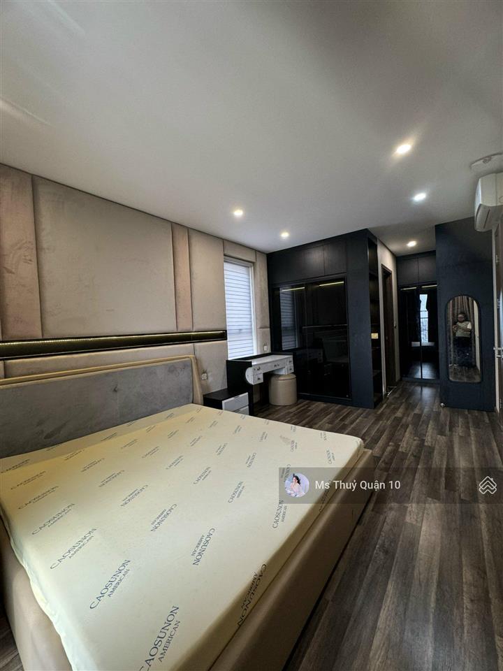 Cho thuê cc 3pn, 2wc, 139m2 tại hado centrosa garden, đường 3/2, giá tốt chỉ với 32 triệu vnd