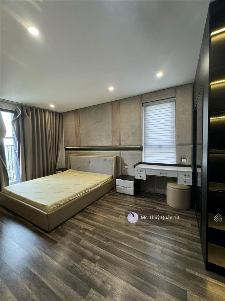 Cho thuê cc 3pn, 2wc, 139m2 tại hado centrosa garden, đường 3/2, giá tốt chỉ với 32 triệu vnd