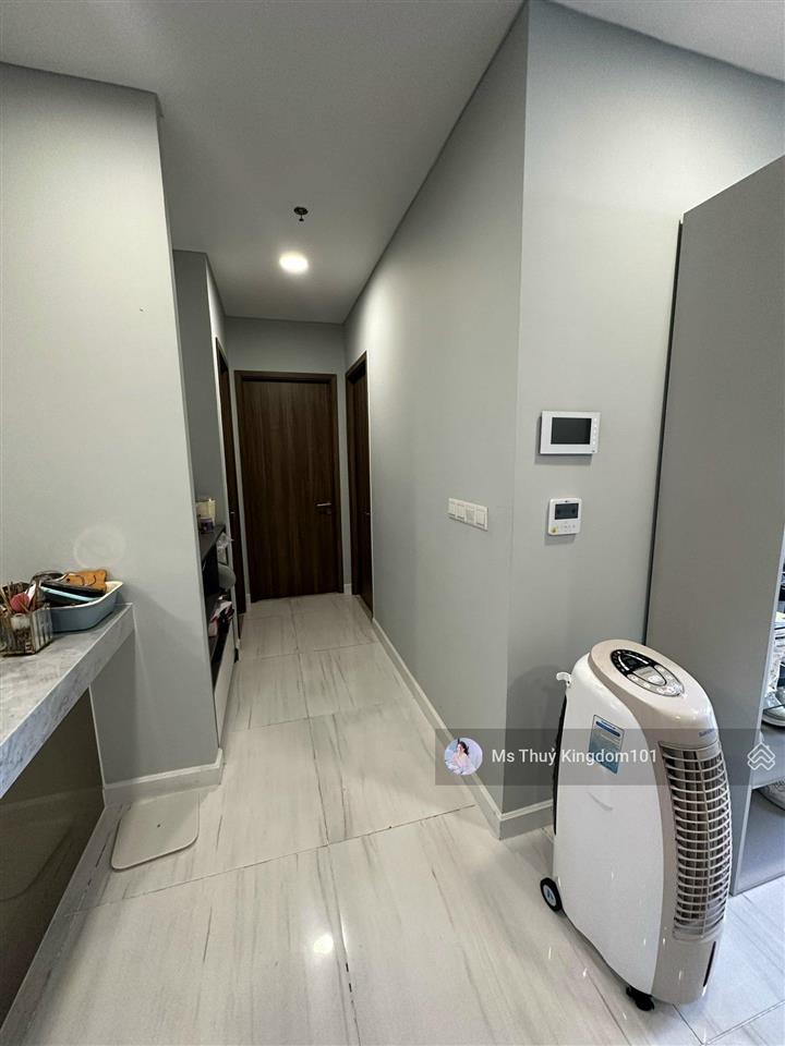 Bán căn 2pn kingdom 101 block a, b, c nội thất cđt giá 7,77 tỷ bao thuế phí