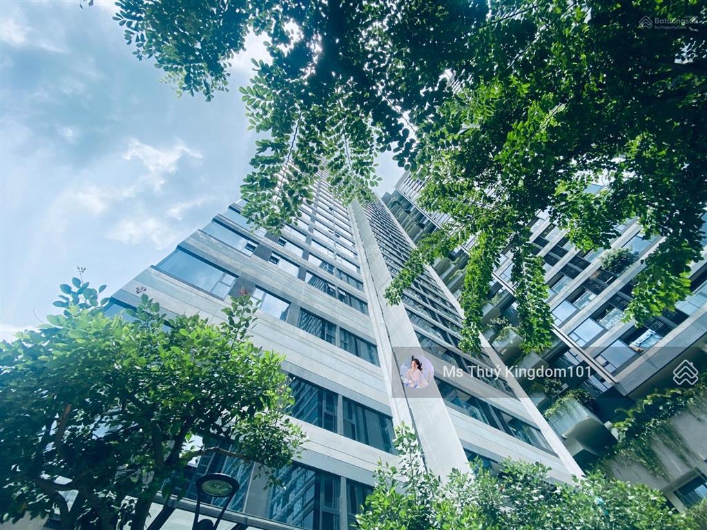 Bán căn 2pn kingdom 101 block a, b, c nội thất cđt giá 7,77 tỷ bao thuế phí