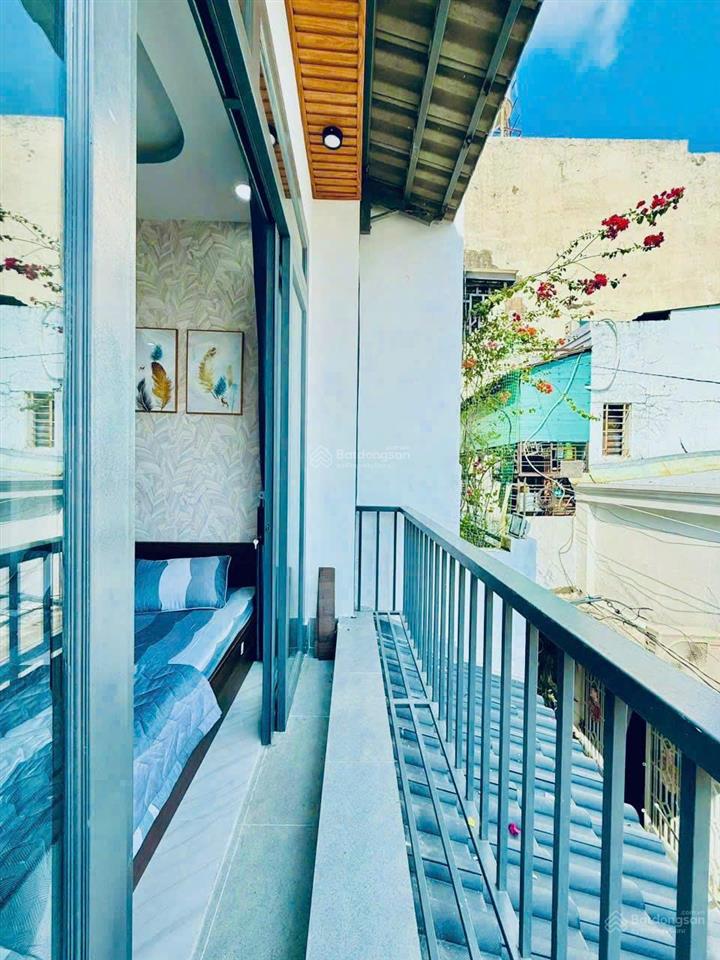 Bán nhà phố mới xinh ngay trung tâm p16 gò vấp