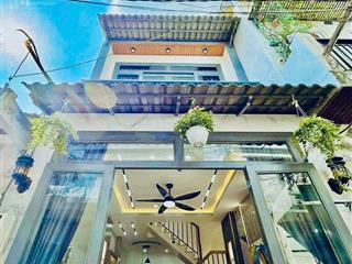 Bán nhà phố mới xinh ngay trung tâm p16 gò vấp