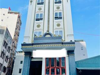 Bán khách sạn 6 tầng 29p 176m2 view vịnh hạ long, trung tâm du lịch cách bãi tắm bãi cháy chỉ 300m