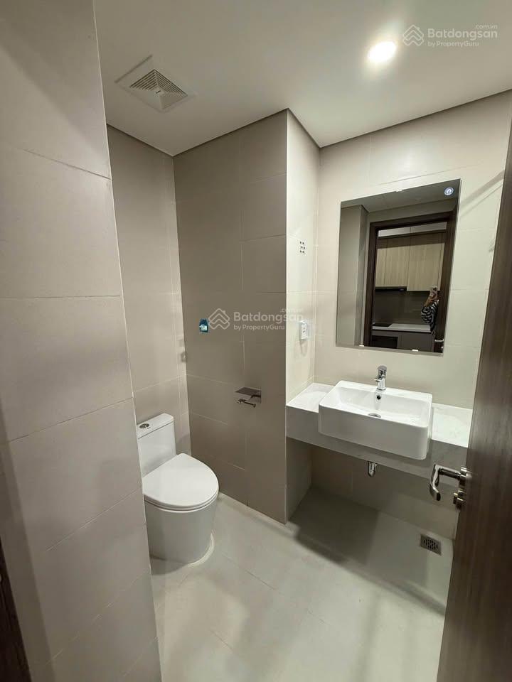 Cho thuê căn hộ studios 33m2 view vịnh cửa lục đẹp tại chung cư ruby tại cao xanh, tp. hạ long