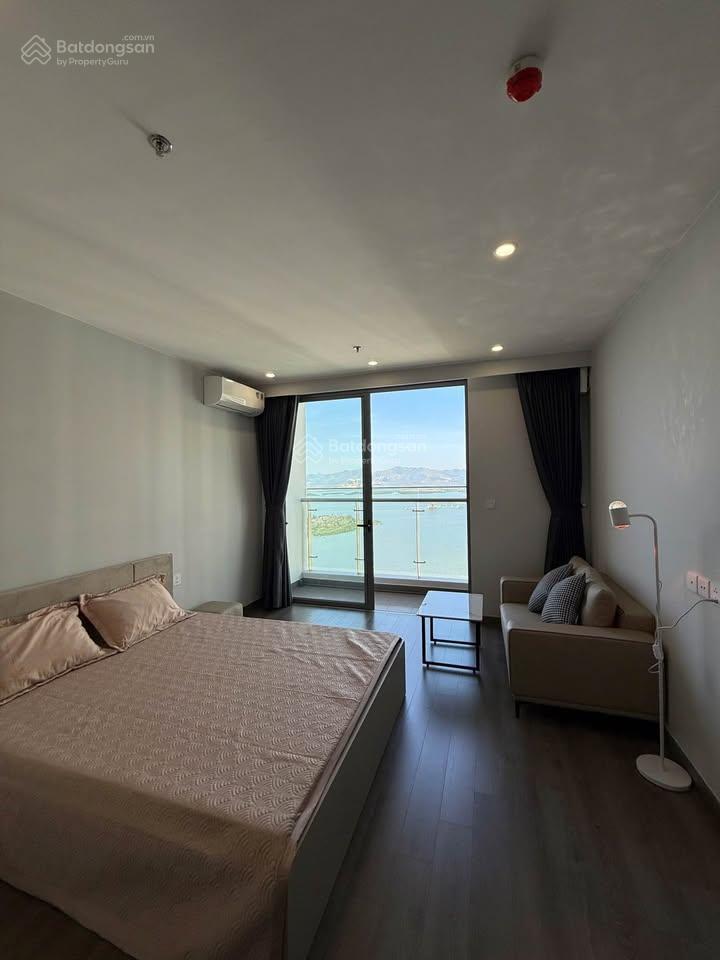 Cho thuê căn hộ studios 33m2 view vịnh cửa lục đẹp tại chung cư ruby tại cao xanh, tp. hạ long