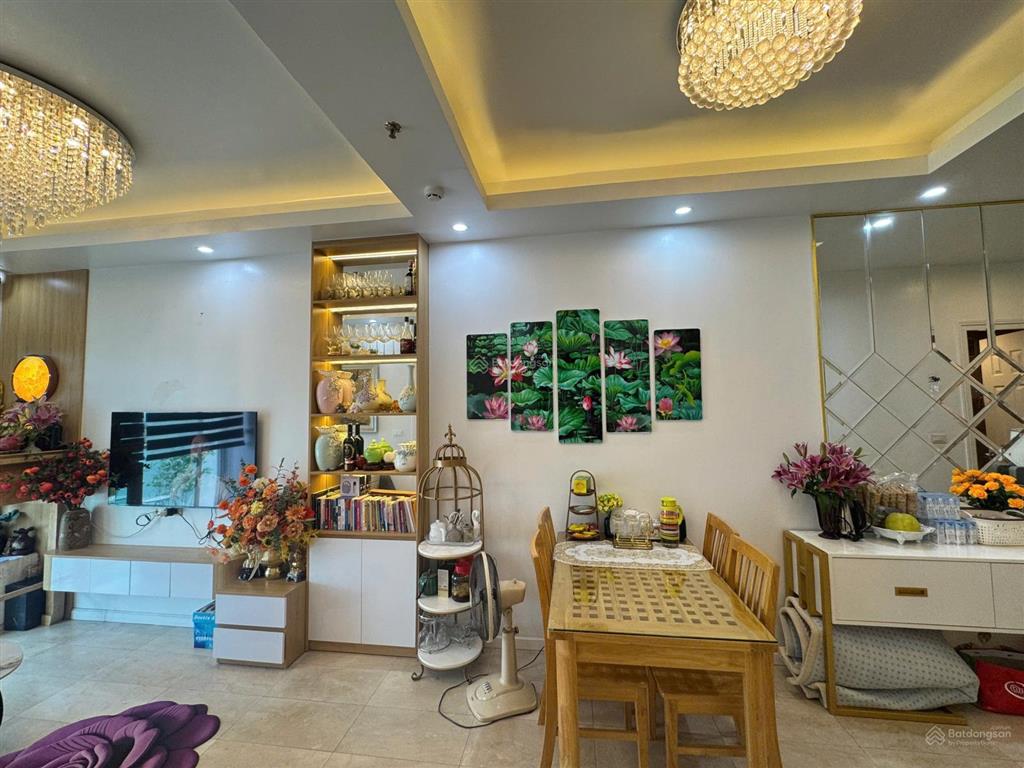 Chính chủ bán căn 2pn 68m2 view biển chung cư bim 17 tầng trung tâm du lịch bãi cháy, hạ long.