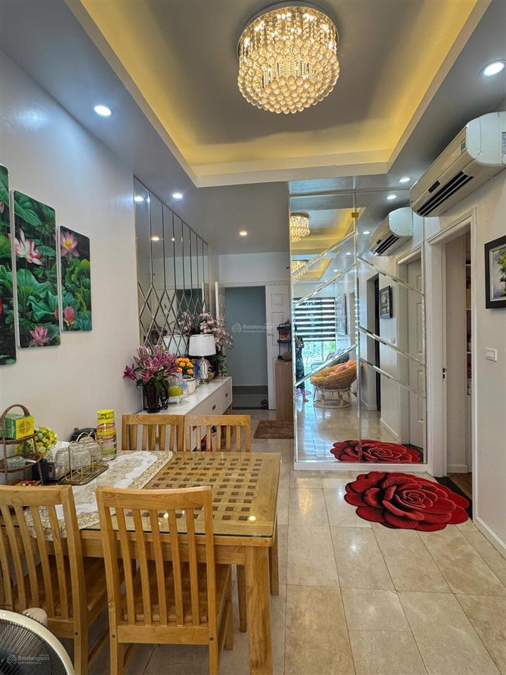 Chính chủ bán căn 2pn 68m2 view biển chung cư bim 17 tầng trung tâm du lịch bãi cháy, hạ long.