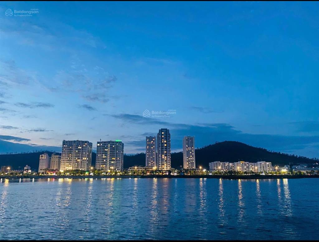 Chính chủ bán căn 2pn 68m2 view biển chung cư bim 17 tầng trung tâm du lịch bãi cháy, hạ long.