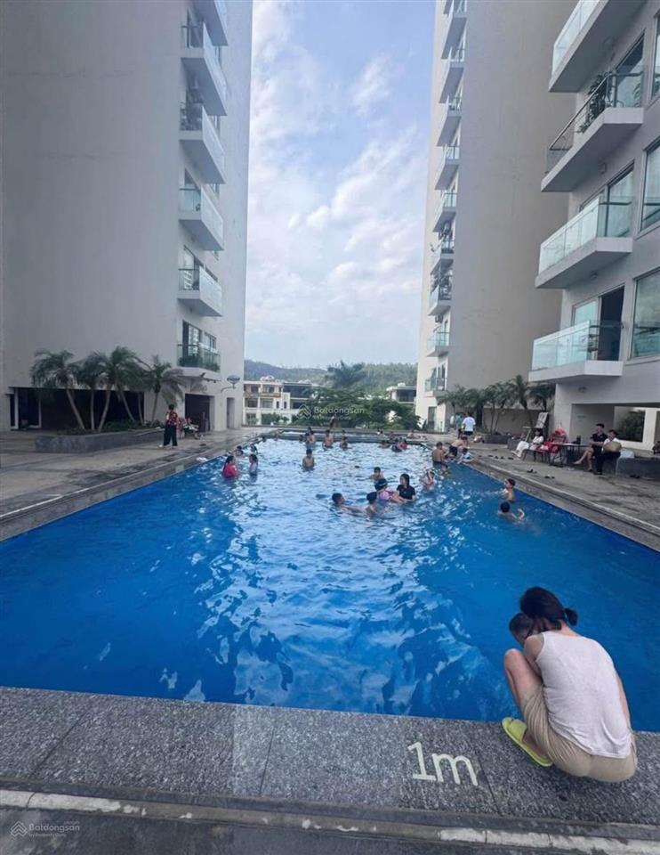 Do ở xa không sử dụng. chính chủ bán căn hộ 2pn 68m2 tại trung tâm du lịch bãi cháy, hạ long