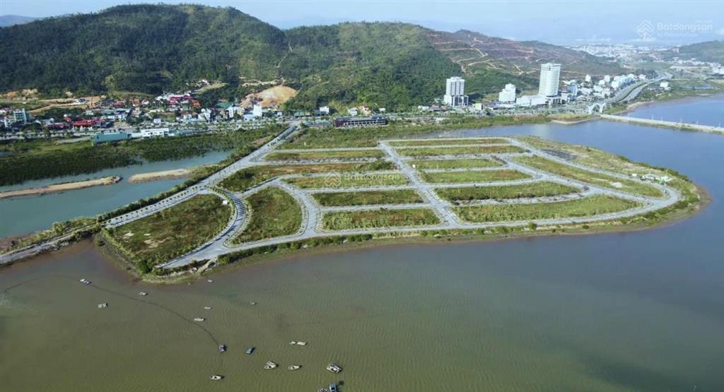 Chính chủ bán đất biệt thự đảo hoa 300m2 giáp biển, nối liền dự án vinhomes hạ long xanh