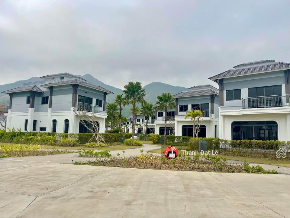 Chính chủ cần bán biệt thự biển 2,5 tầng đơn lập 160m² tại sonasea vân đồn quảng ninh