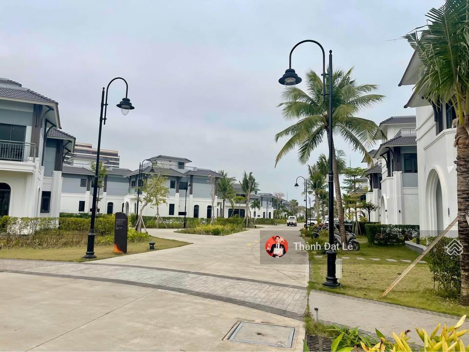 Chính chủ cần bán biệt thự biển 2,5 tầng đơn lập 160m² tại sonasea vân đồn quảng ninh