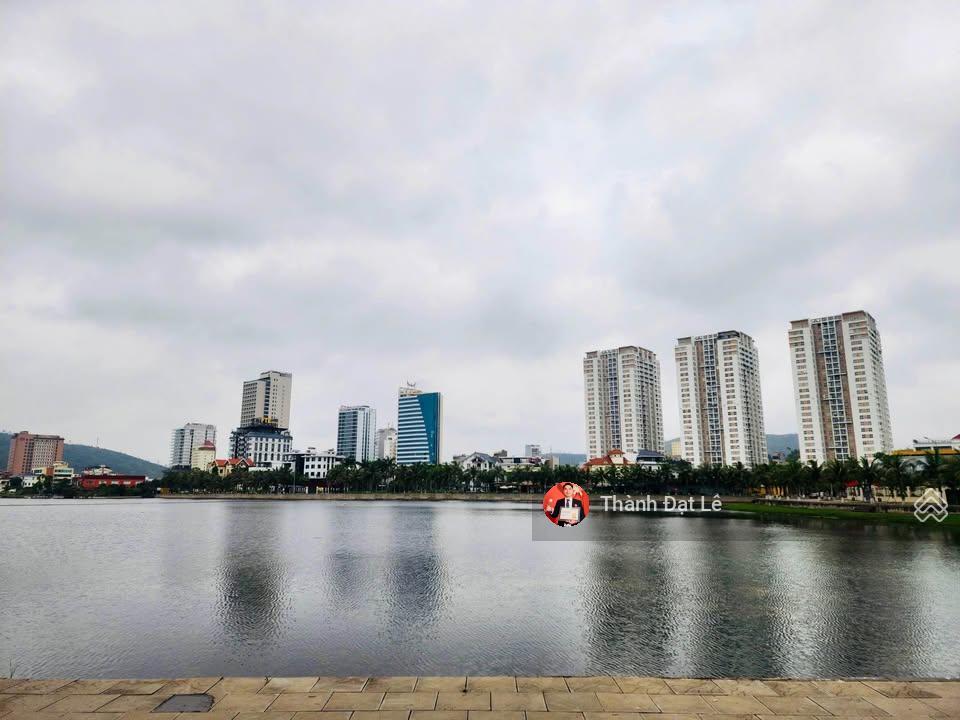 Chính chủ cần bán lô đất 330m2 view hồ hiếm có tại trung tâm du lịch bãi cháy, hạ long.