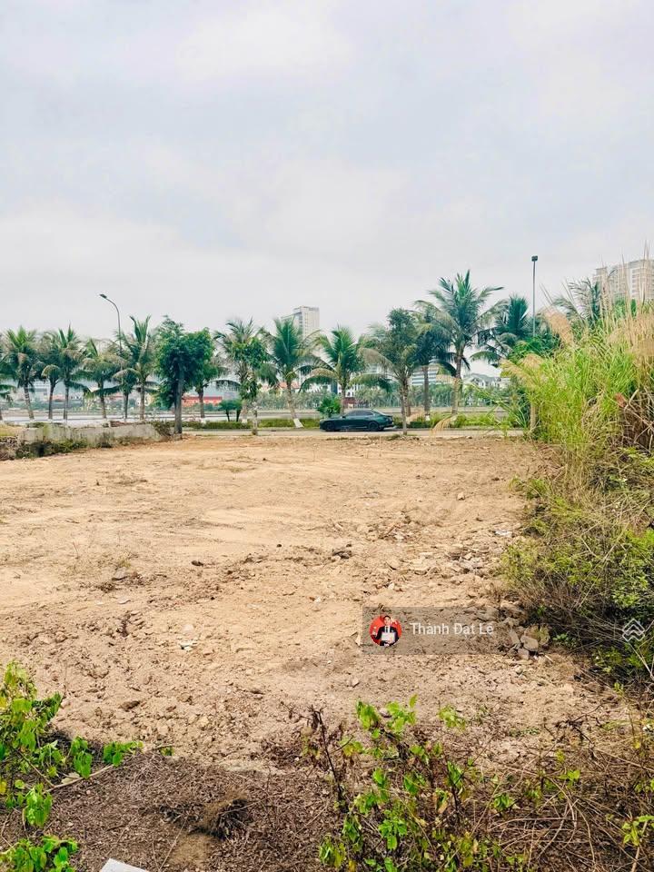 Chính chủ cần bán lô đất 330m2 view hồ hiếm có tại trung tâm du lịch bãi cháy, hạ long.