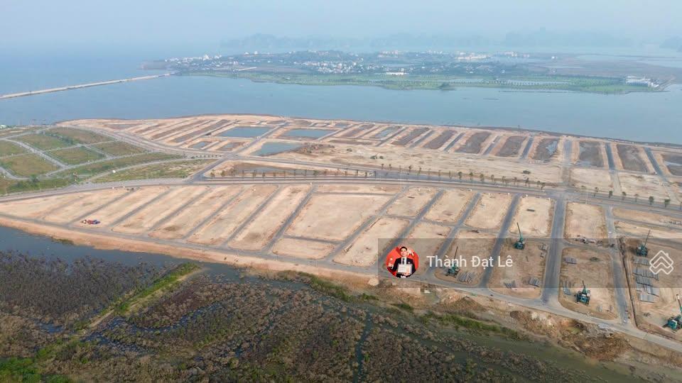 Mở bán đợt 1 vinhomes hạ long xanh  vinhomes global gate  đón sóng đầu tàu cao tốc 350km/h.