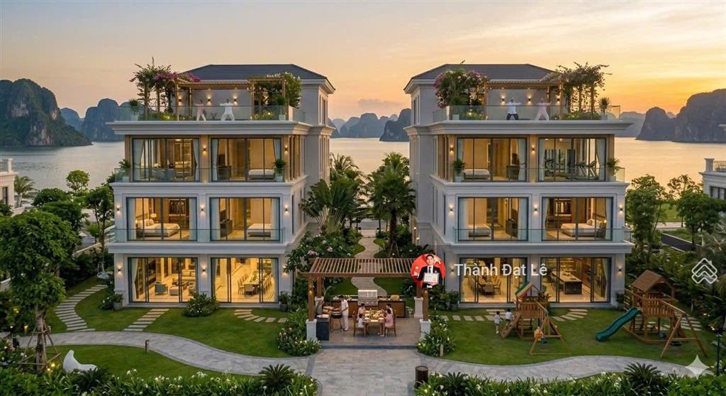 Chỉ 1 căn duy nhất biệt thự đơn lập suất ngoại giao 300m2, view biển cực đỉnh tại vịnh bình minh 1