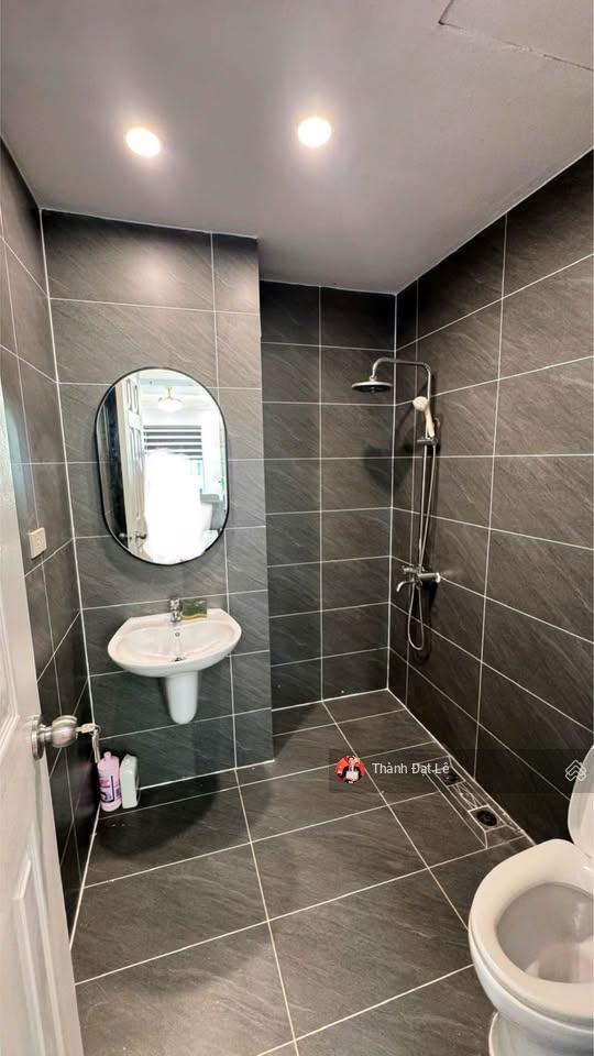 [sổ đỏ vĩnh viễn] bán căn hộ 2pn 68m2 trung tâm bãi cháy, hạ long  full nội thất mới đẹp