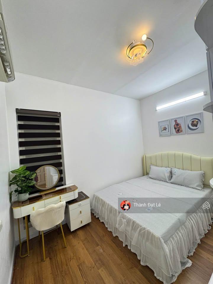 Chính chủ bán căn 2pn 68m2 view trực diện biển trung tâm du lịch bãi cháy, hạ long