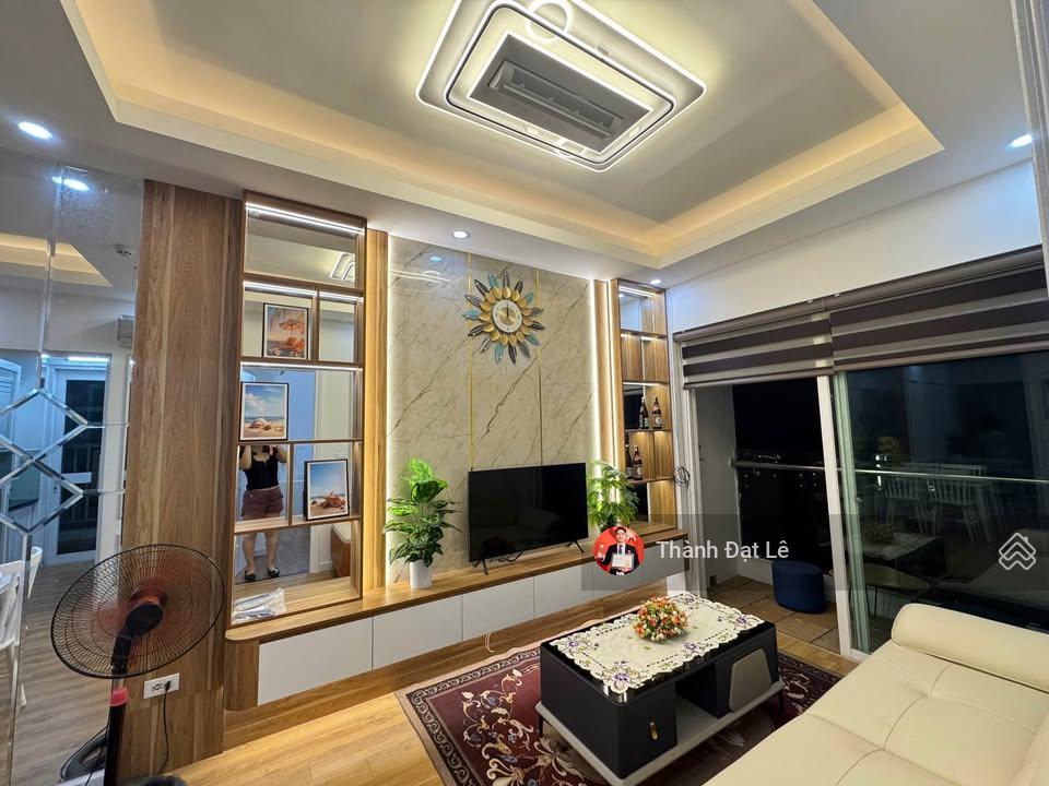 Chính chủ bán căn 2pn 68m2 view trực diện biển trung tâm du lịch bãi cháy, hạ long