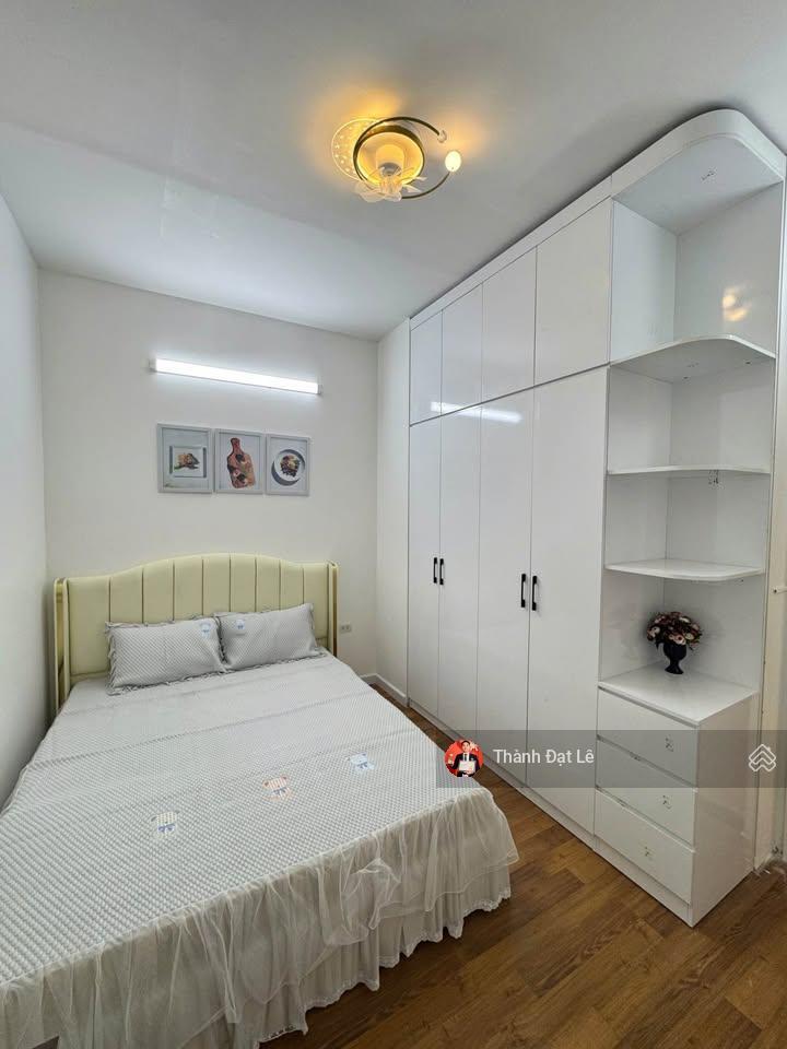 Chính chủ bán căn 2pn 68m2 view trực diện biển trung tâm du lịch bãi cháy, hạ long